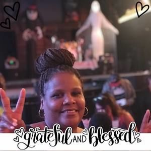 Meet your Posher, Marion